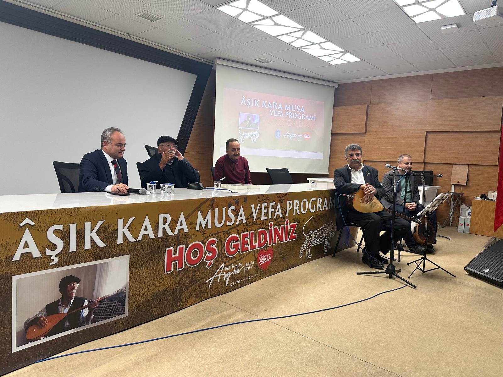 ÇORUM BELEDİYESİ'NDEN AŞIK KARA MUSA'YA VEFA GECESİ 