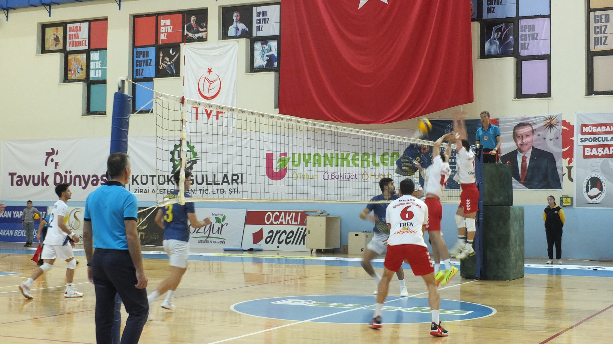 EFELER İLK YARIYI GALİBİYETLE KAPATTI