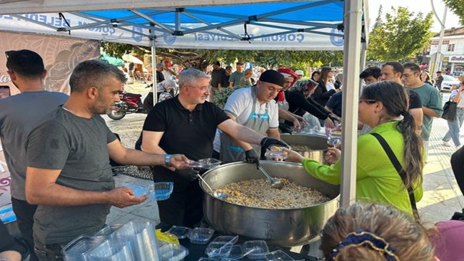 BELEDÄ°YEDEN AÅžURE Ä°KRAMI!