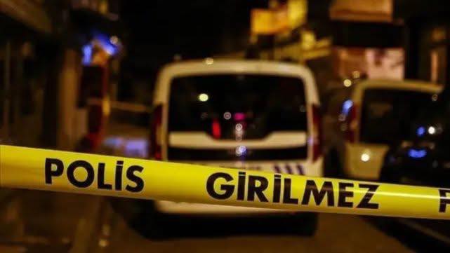 KIZLARIN KAVGASI KANLI BİTTİ: BİRİ AĞIR 2 YARALI