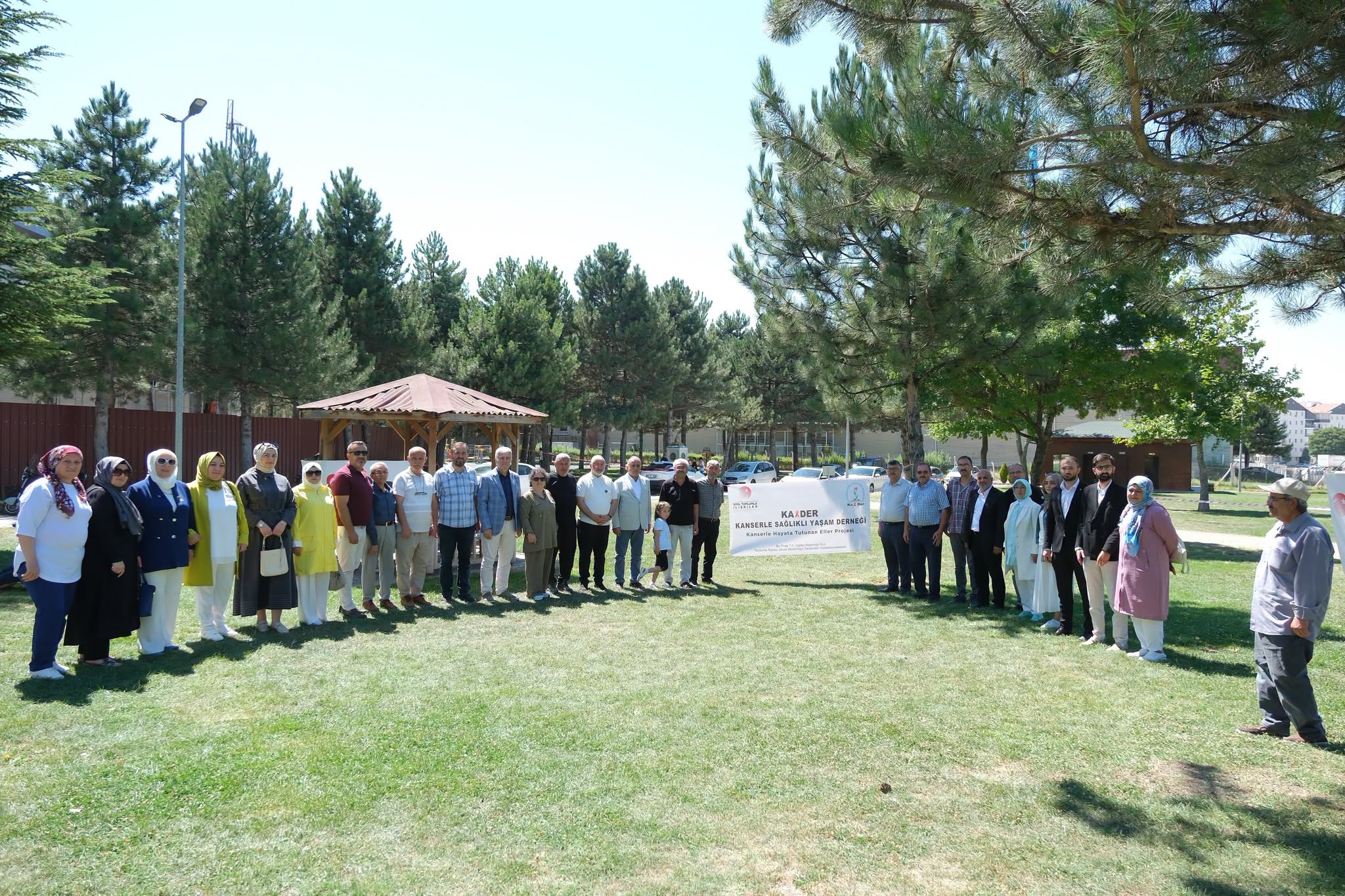 KADER PİKNİK ŞÖLENİ GERÇEKLEŞTİRDİ