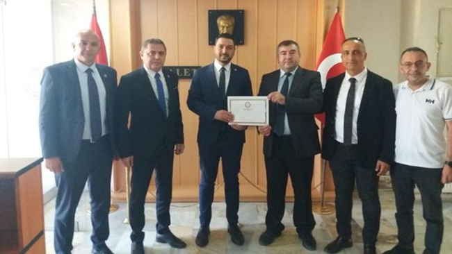 ULAÅž TAÅžAR, Ã–NCE MAZBATAYI  ALDI, SONRA KOLTUÄžU DEVRALDI