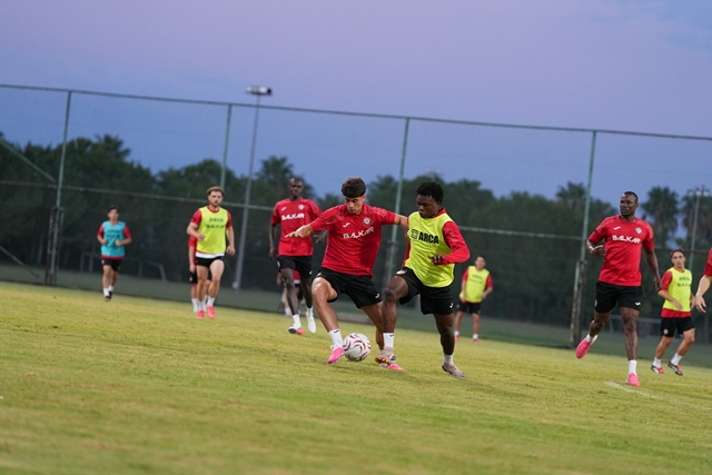 ARCA ÇORUM FK’DA ANTALYA KAMPI BAŞLADI