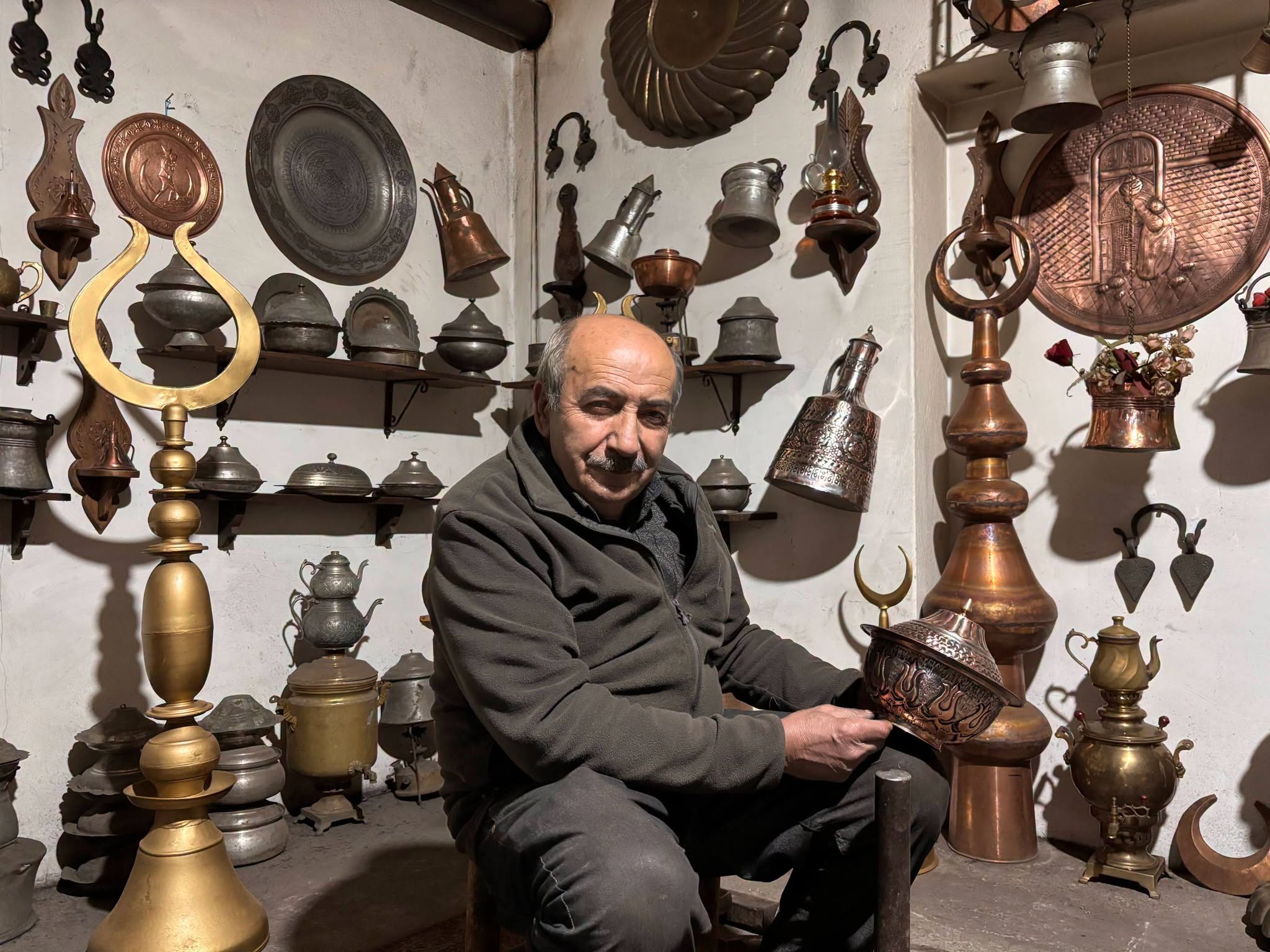 ÇORUM'UN GELENEKSEL EL SANATLARI DİJİTAL ORTAMA TAŞINIYOR
