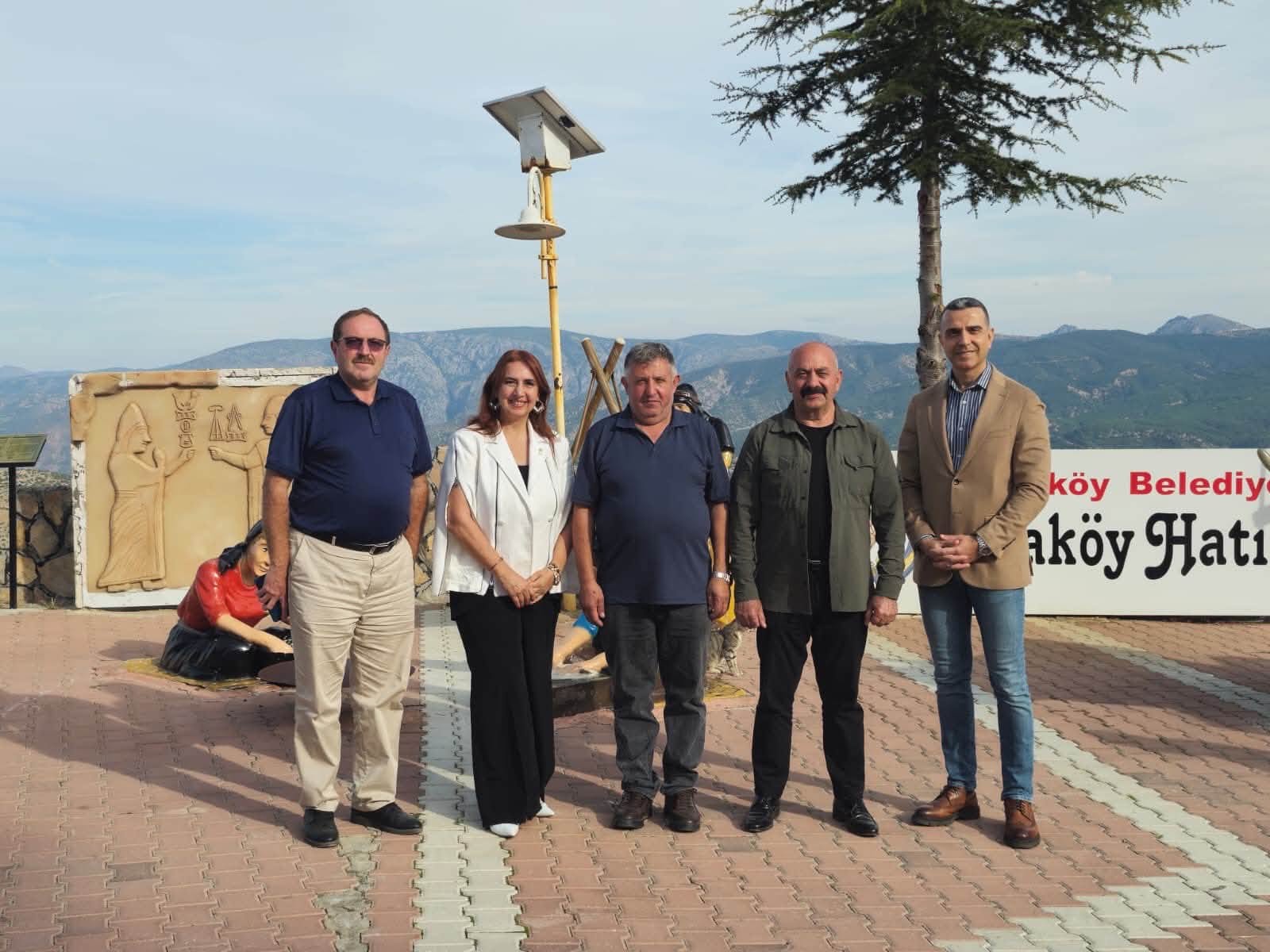 KANSER HASTALARI VE YAKINLARINA MORAL DESTEĞİ