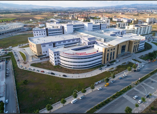 Hitit Üniversitesi Rektörlüğü: “Fazla çalışma ödemeleri mevzuata ve yargı kararlarına uygun gerçekleştirildi